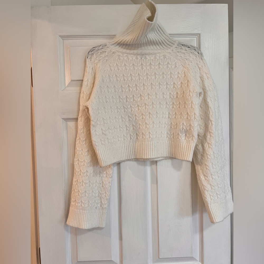 New Cropped H&M Sweater - Cream - Size XS